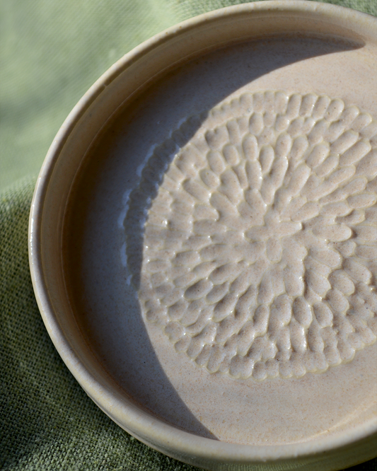Cream Garlic Grater