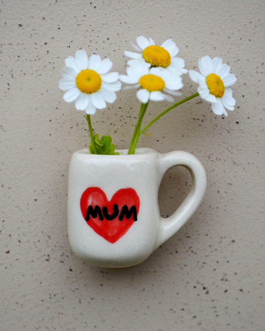 Mum Mug Fresh Flower Magnet (Heart)