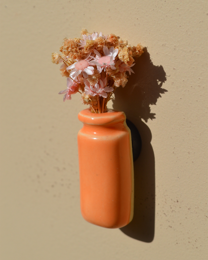 Dried Flower Orange Vase Magnet