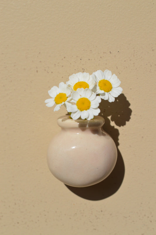 Fresh Flower Pink Vase Magnet