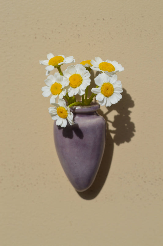 Fresh Flower Purple Vase Magnet