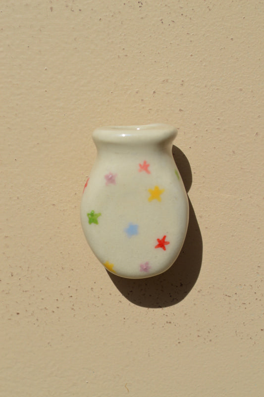 Fresh Flower Colourful Stars Vase Magnet