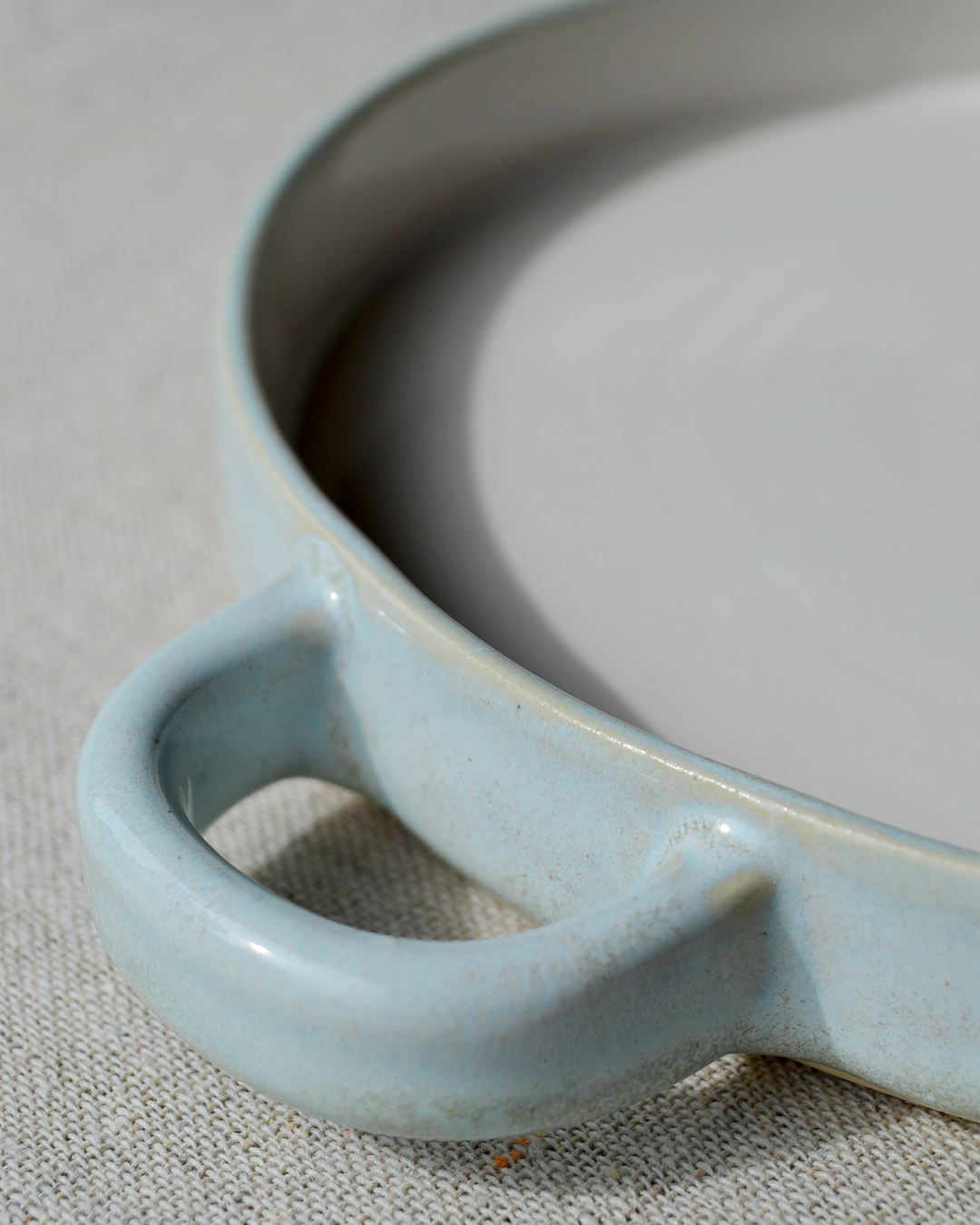 Handled Dish