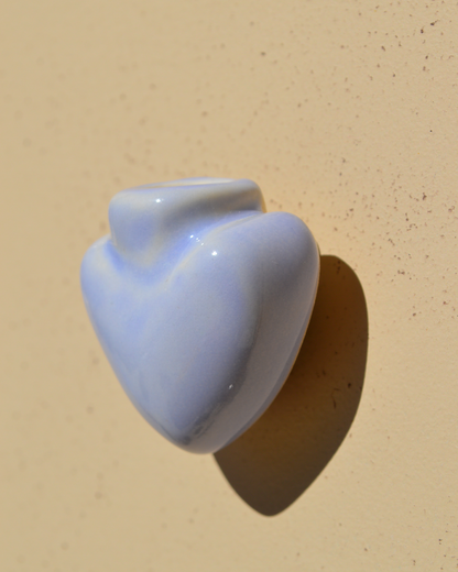 Fresh Flower Lavender Heart Vase Magnet