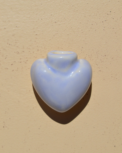 Fresh Flower Lavender Heart Vase Magnet