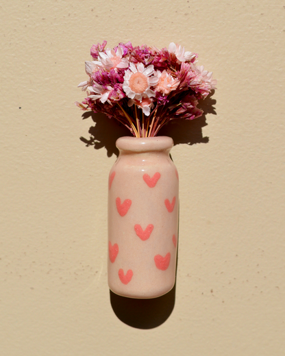 Dried Flower Pink Hearts Vase Magnet